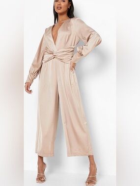 Women's Long Sleeve Twist jumpsuit - Tan